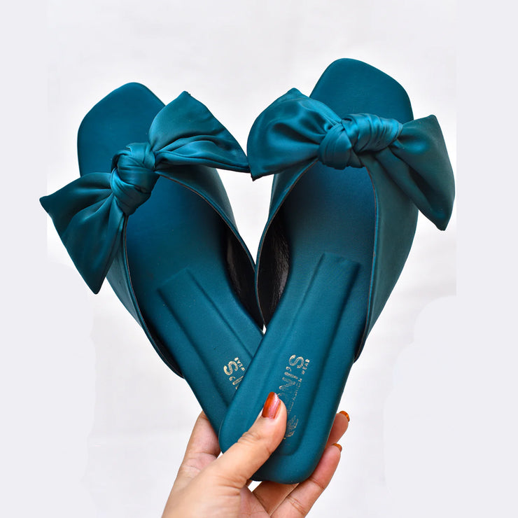 Blue Bow Flats